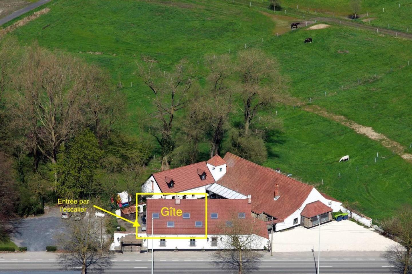 Apartamento Cense De Lalouette Saint-Ghislain Habitación foto